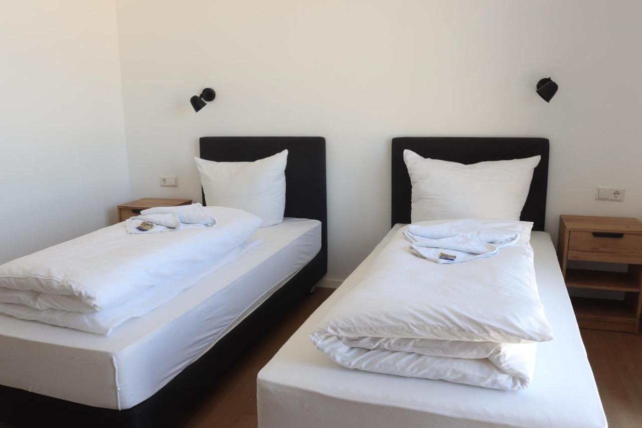Motel Bergtheim - Self Check-In Luaran gambar
