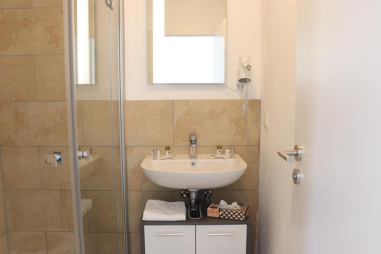 Motel Bergtheim - Self Check-In Luaran gambar